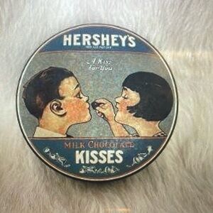 Vintage Hershey’s Small Round Tin